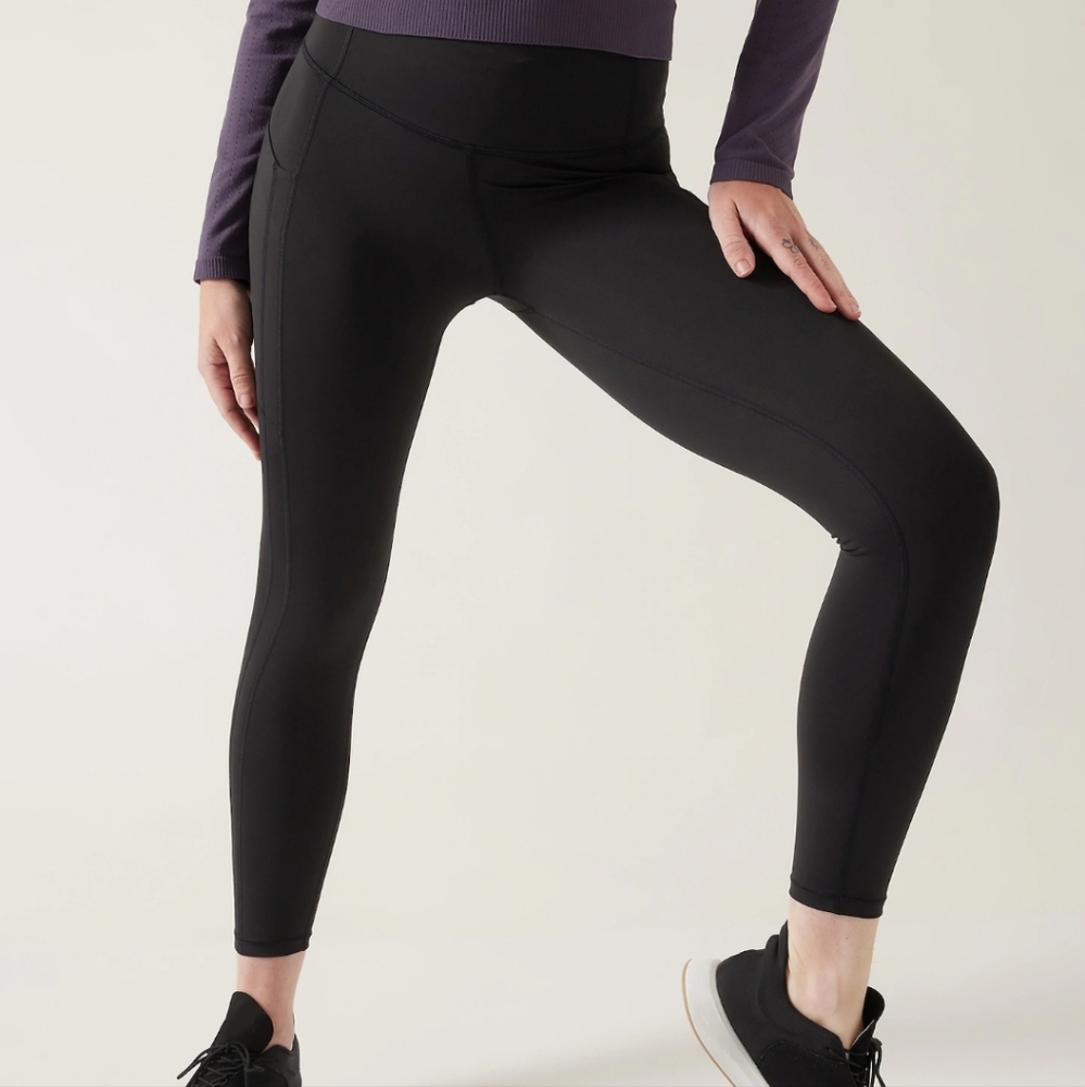 Athleta Ultimate Stash Pocket Capri